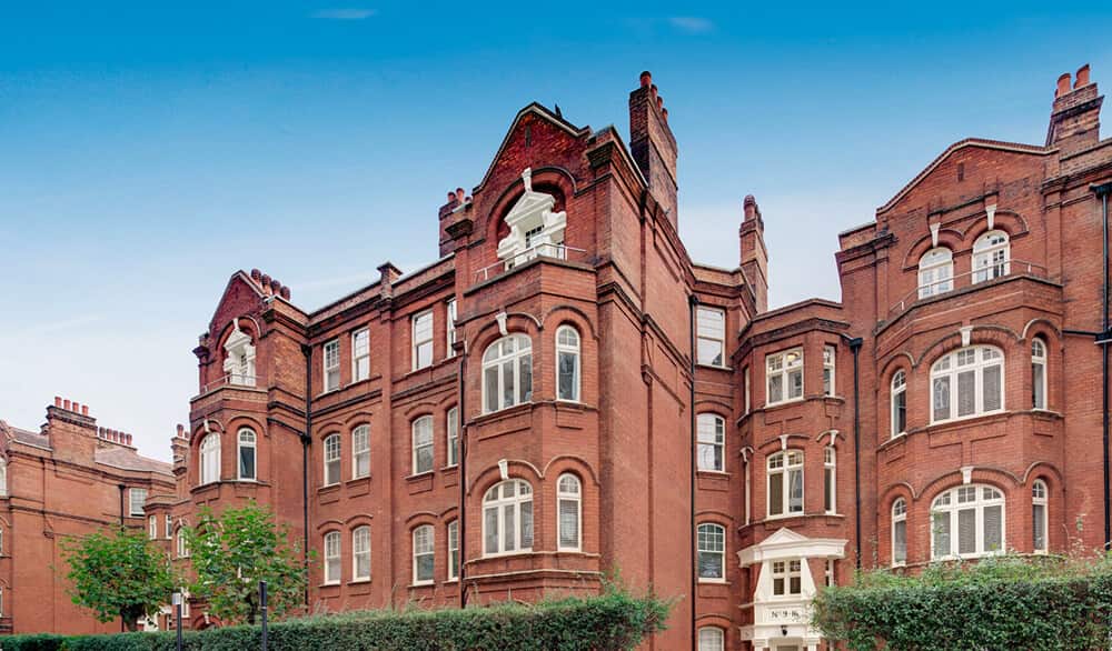 Hamlet Gardens building exterior